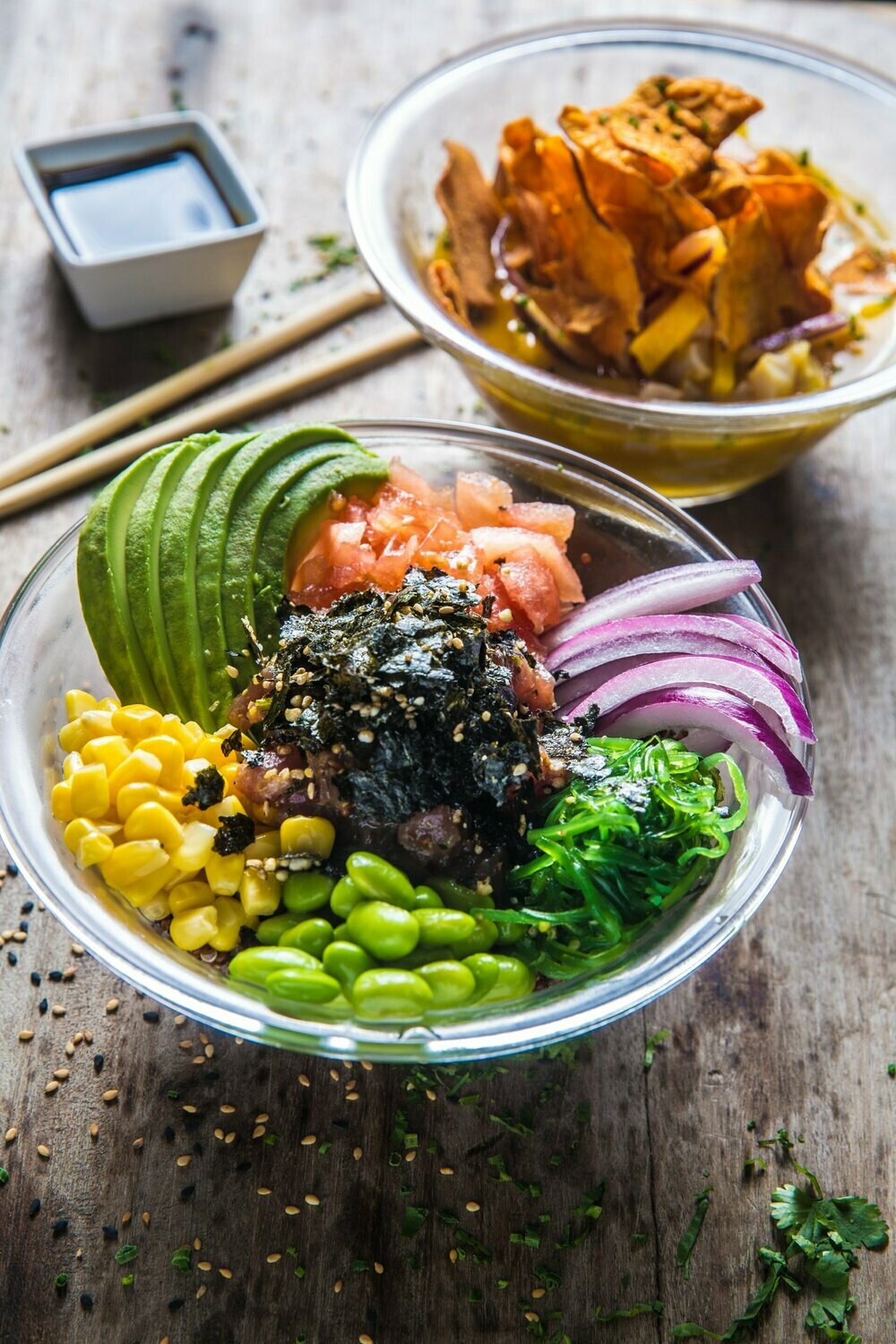 Poké de atún con verduras