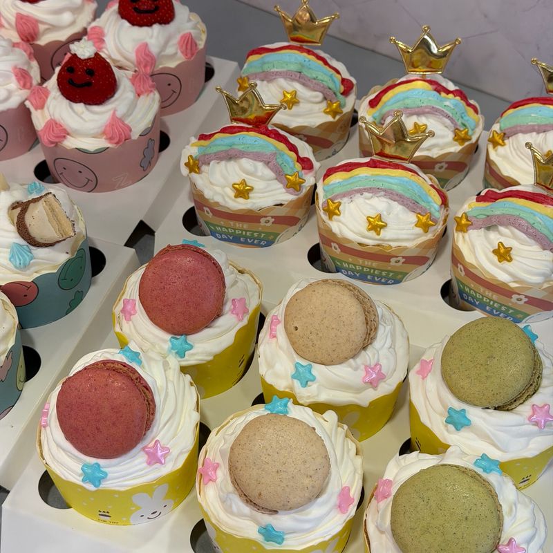 Sponge Cup Cake