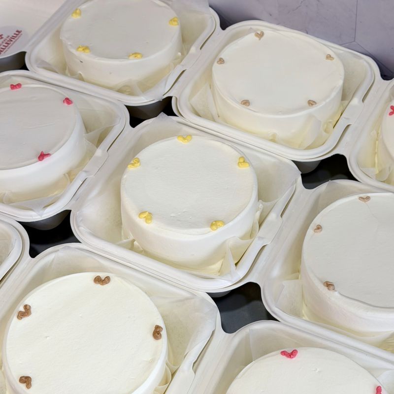 Bento cake