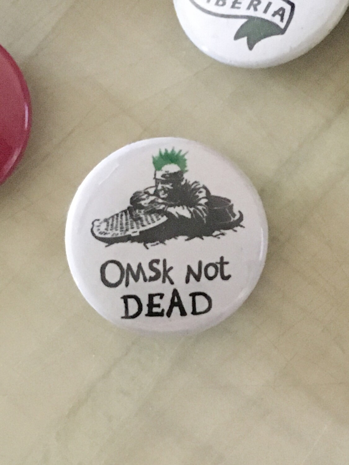 Значок "Omsk Not Dead"