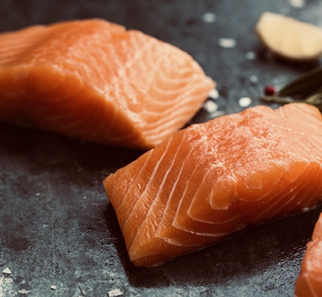 5 Portion Pack Salmon – Uncooked Steaks (200g X 5 = 1kg) Kosher. MORE STOCK ARRIVING THURSDAY