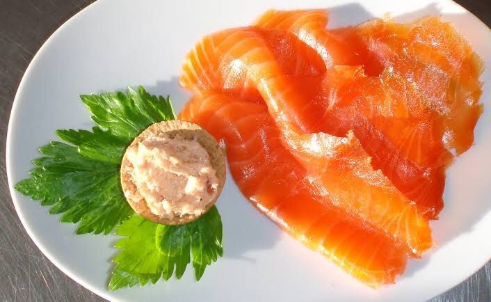 Premium Smoked Salmon Ribbons (500g) KOSHER/HALAL