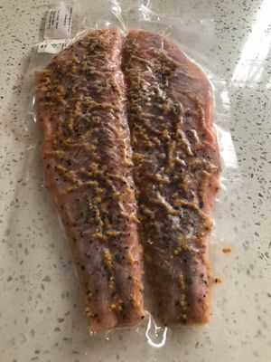 Milly's Smoked Trout Fillets 🔸Peppered