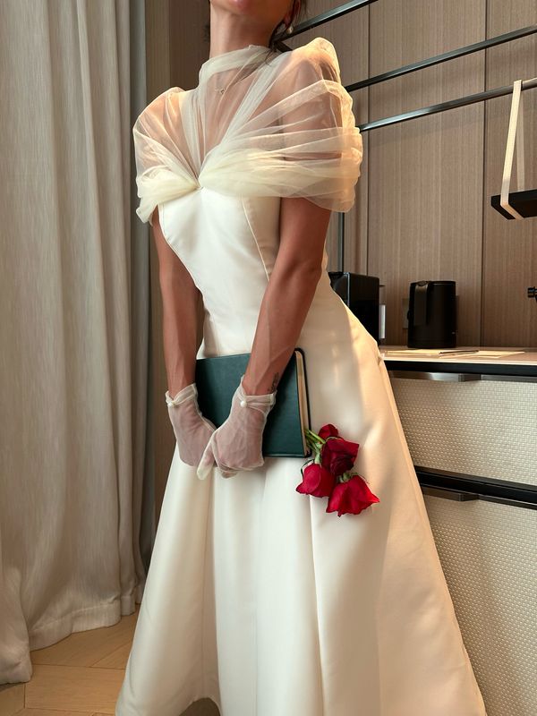 Pearl gloves 