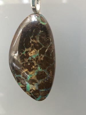 Qld Boulder Opal Pendant (Greens) Qld Boulder Opal Pendant (Greens)