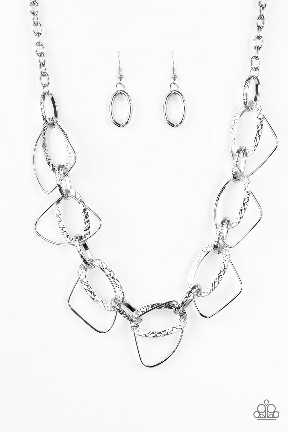 Very Avant-Garde-Silver Necklace