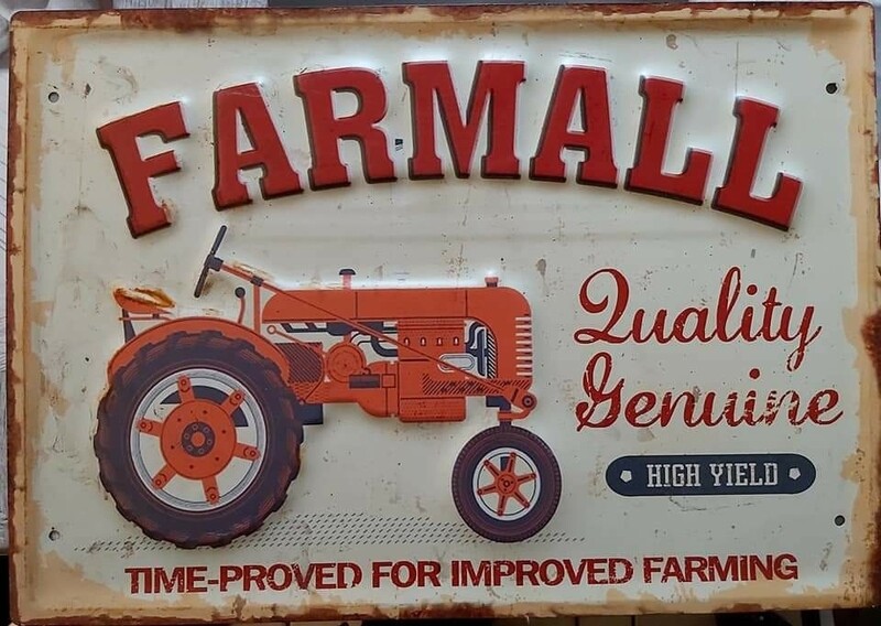 ferme tracteur farmall