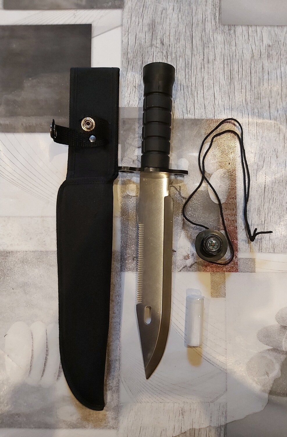 Couteau Rambo 1
