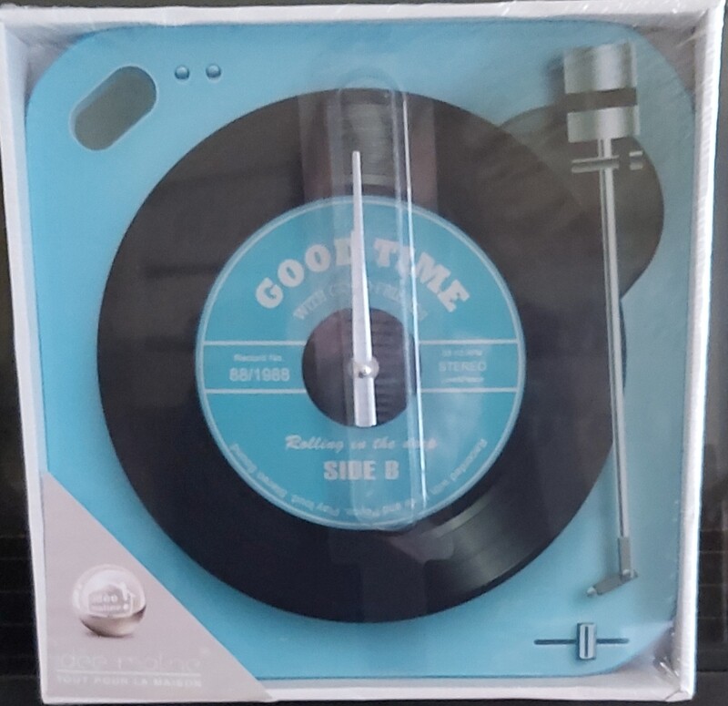Horloge tourne disque