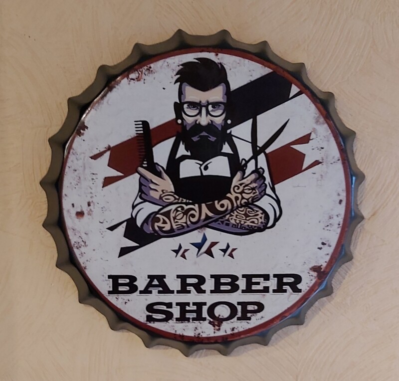 Capsule barber