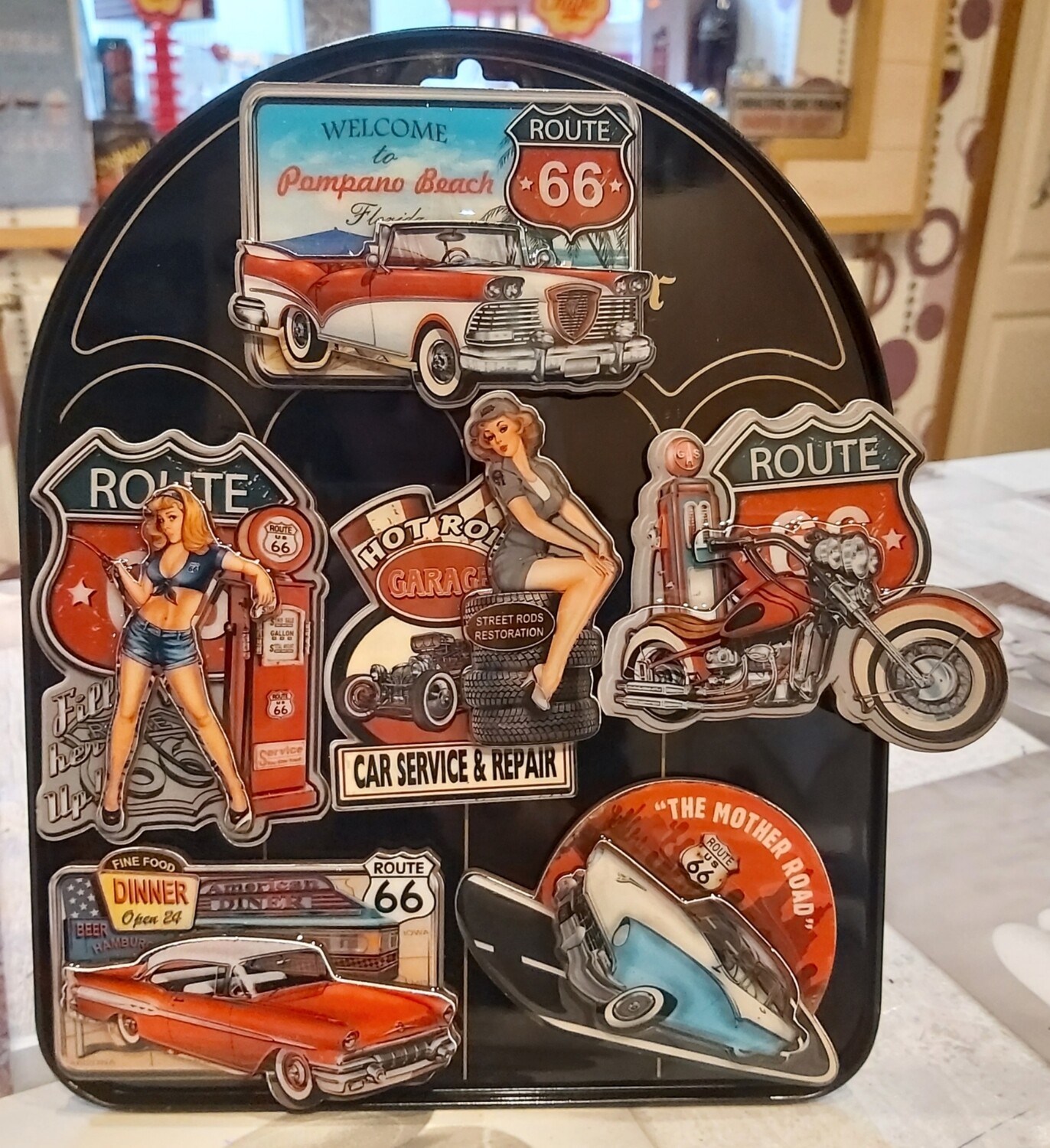 Magnette en résine et bois RT66 
