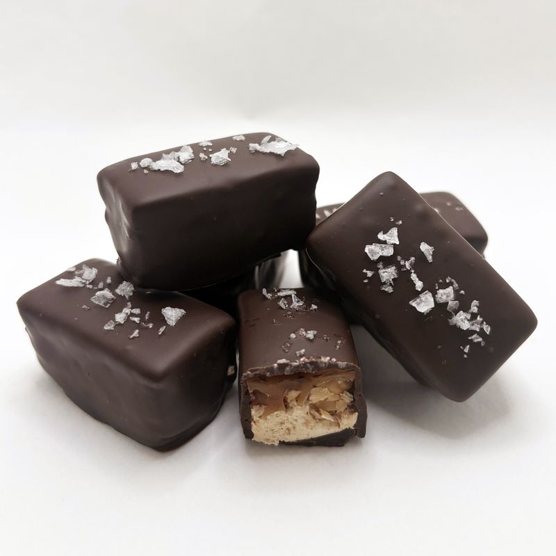 Almond George Bar
