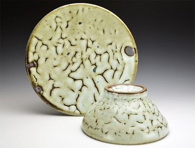 Crackle Nuka Bowl and Small Plate