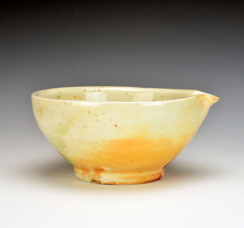 Woodfired Spouted Bowl