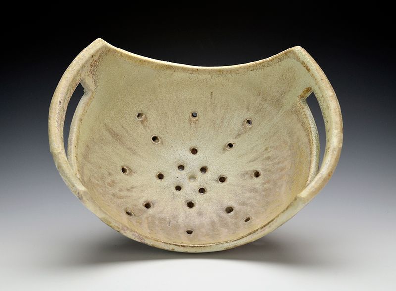 Cut Handled Strainer/Berry Bowl