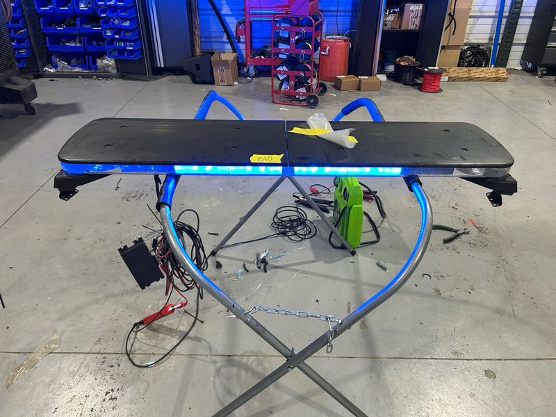 45” Federal Signal Allegiant with arrow