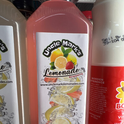 Uncle Marks Lemonade Strawberry 16 oz. 