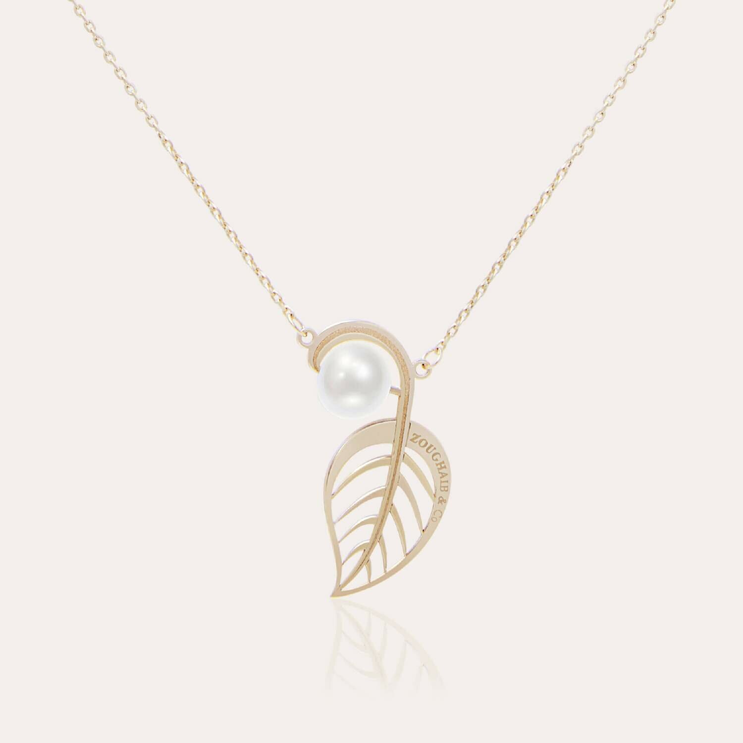 Leaves Gold Necklace with Pearl