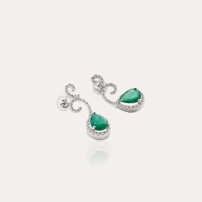 Classic Gold Earrings Diamond With Emerald Classic Gold Earrings Diamond With Emerald
