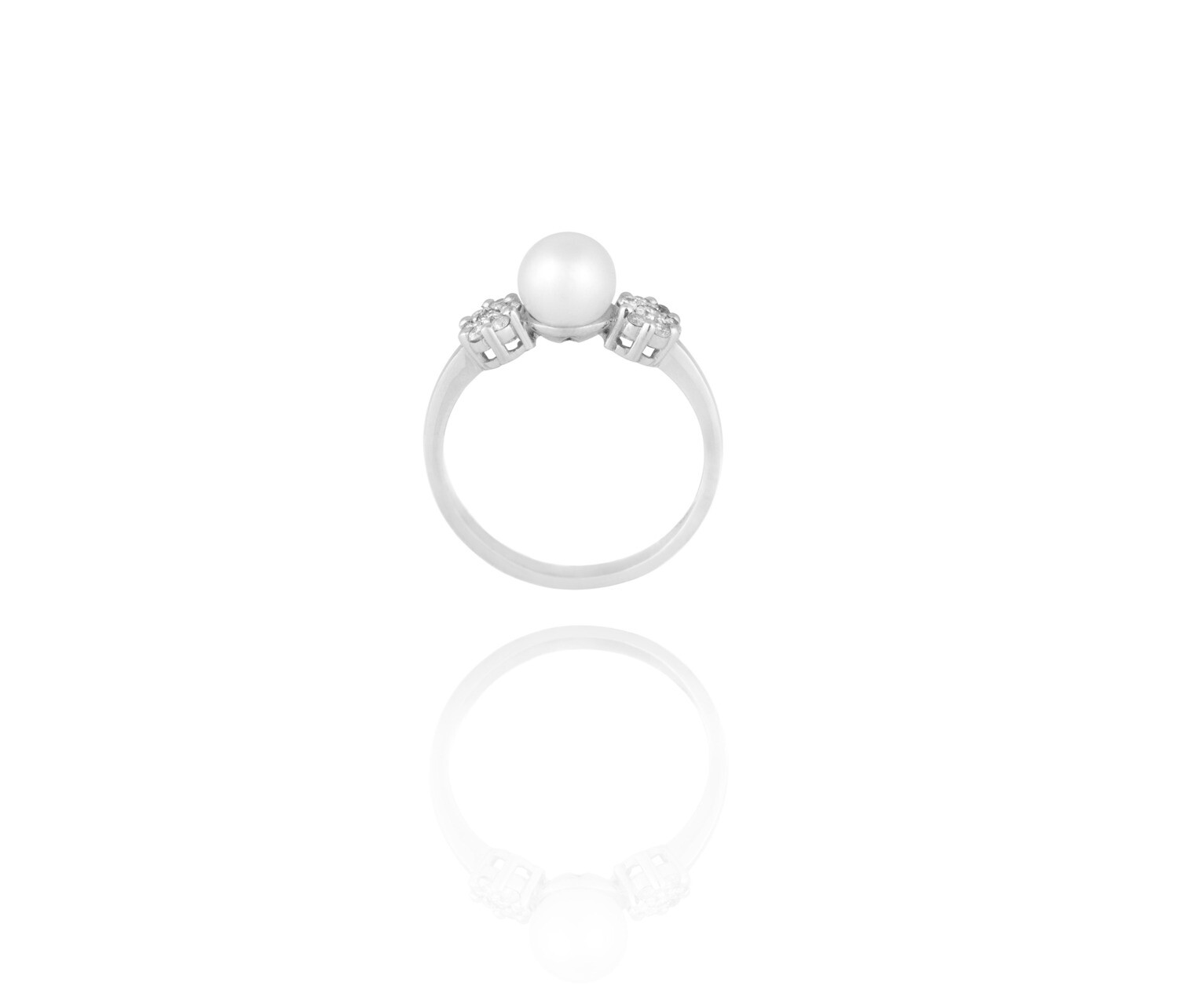 Eternal Diamond Ring with Pearl