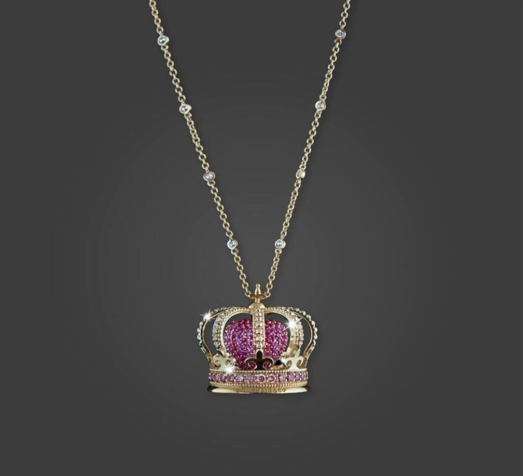 Crown 3D Diamond Necklace with Sapphire