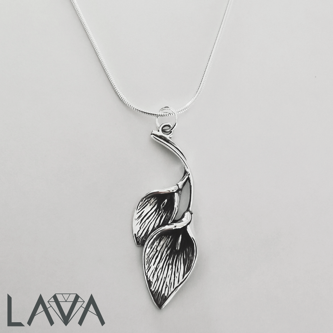 Arum lily pendant on sterling silver chain (free shipping)