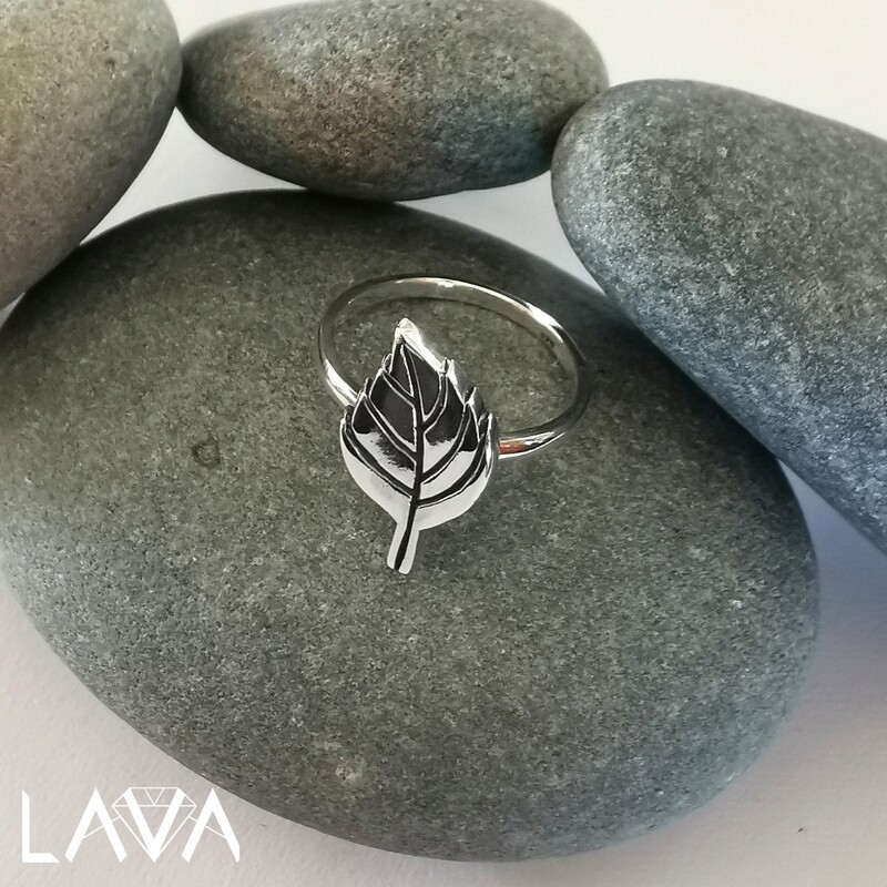 Leaf ring (free shipping)