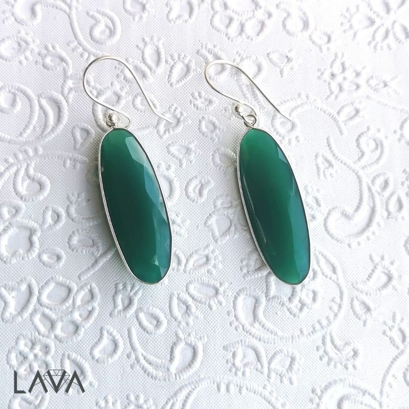 Green onyx oval earrings (free shipping)