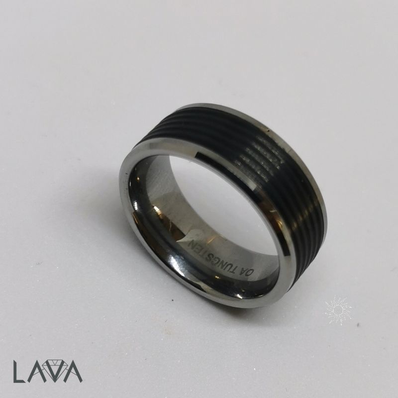 Tungsten men&#39;s ring with a silver finish