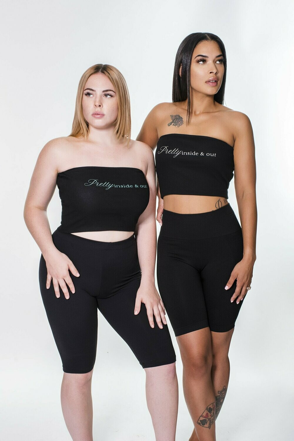 Pretty In & Out Crop
