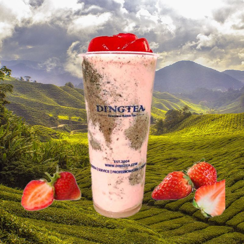 Jelly Blossom Oreo Slush with Strawberry Cream