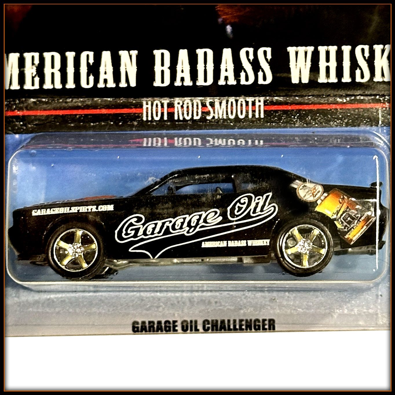 1:64 scale diecast Garage Oil Challenger