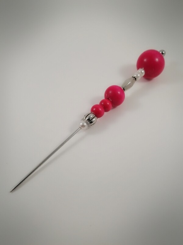 Pink beaded extra long Cigar pick