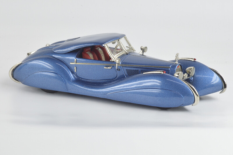 ABC349B - BUGATTI T57SC ATLANTIS ASSM - 2013 (BLUE)