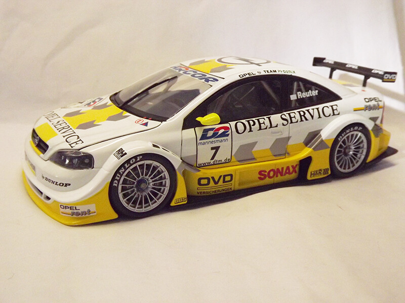 AC8004807 OPEL V8 COUPE' M. REUTER DTM 2000