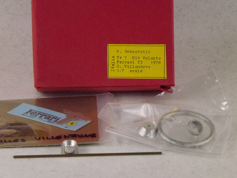 ROBUSTELLI ROBTR07 KIT VOLANTE FERRARI T3 1978 G.VILLENEUVE SCALA 1/7