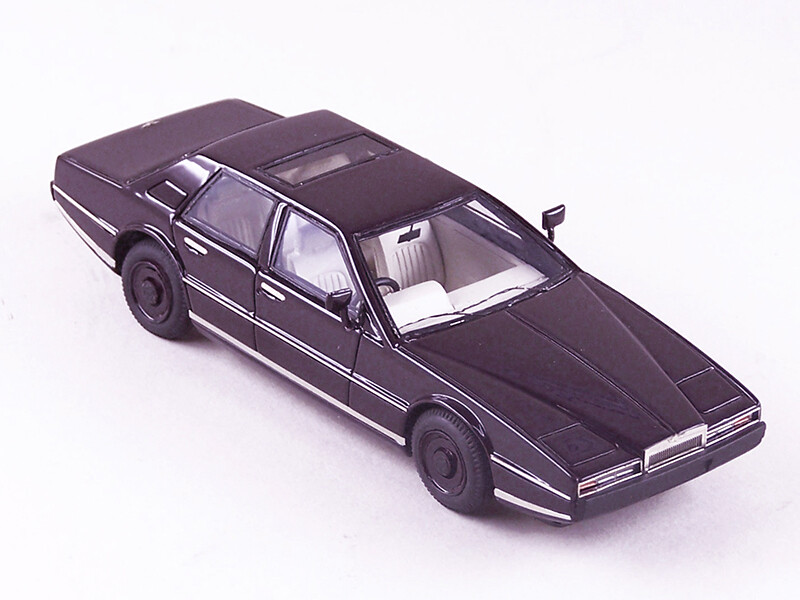 ABC206R	ASTON MARTIN V8 LAGONDA MKII 1976 RED