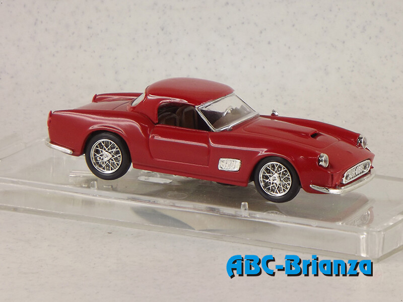 VITESSE VIT142 - Ferrari 250 Spyder California Closed Cabriolet