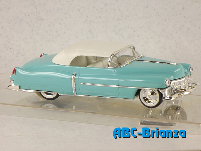 VITESSE VIT281Z - Cadillac Type 62 Closed Cabriolet Light Blue