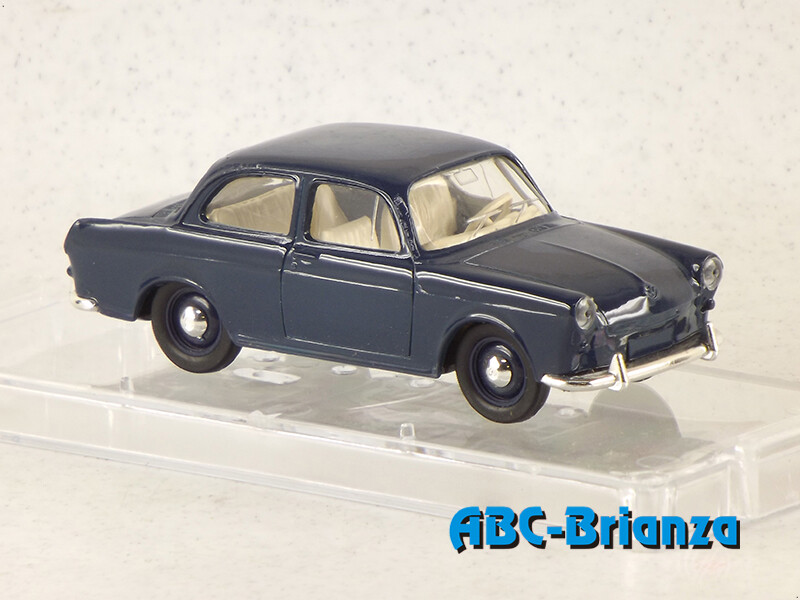 VITESSE VIT620B - Volkswagen 1500 Sedan Blue