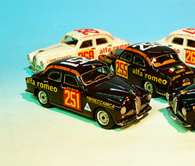 ABC081M ALFA ROMEO 1900 TI 1954 CARR.PAN. MANTOVANI-CHIAPPA N. 256 (NERO)
