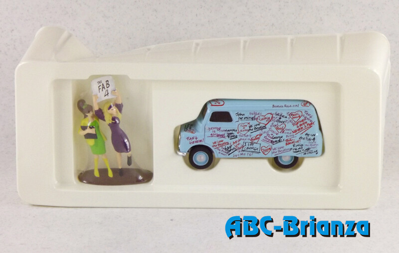 CORGI05606 THE BEATLES BEDFORD GRAFFITI VAN