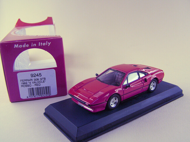 BEST 9245 FERRARI 308 GTB Quattrovalvole - Rosso/Red