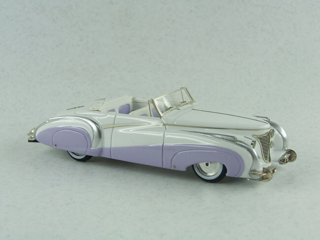 ABC 255W CADILLAC S62 GENERATION II  SAOUTCHIK 1958 (WHITE/ LILAC)