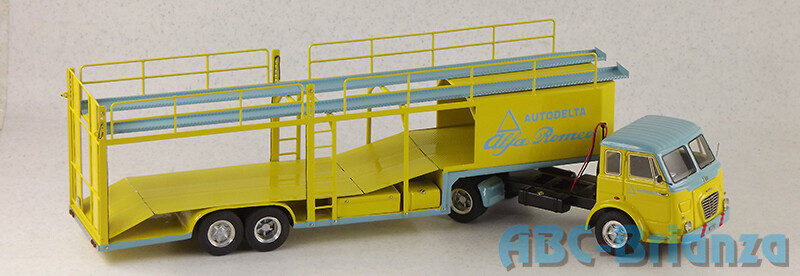 ABC088G - ALFA ROMEO MILLE SCUDERIA AUTODELTA 1977 (GIALLO/AZZURRO)