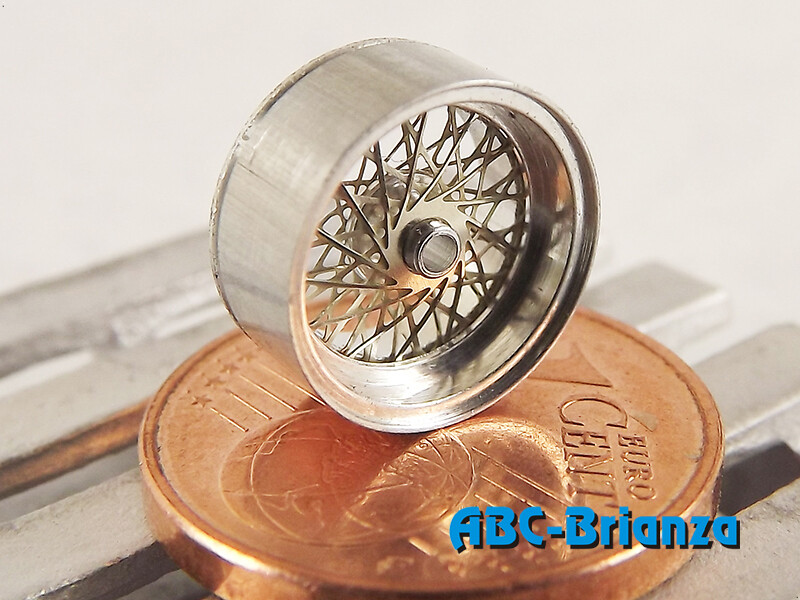 ABC ACCESSORI-SPARE PARTS SETR007 SET 4 RUOTE A RAGGI Ø10 MM., LARG. MM.5, GALL. A 2 + GOMMA P15