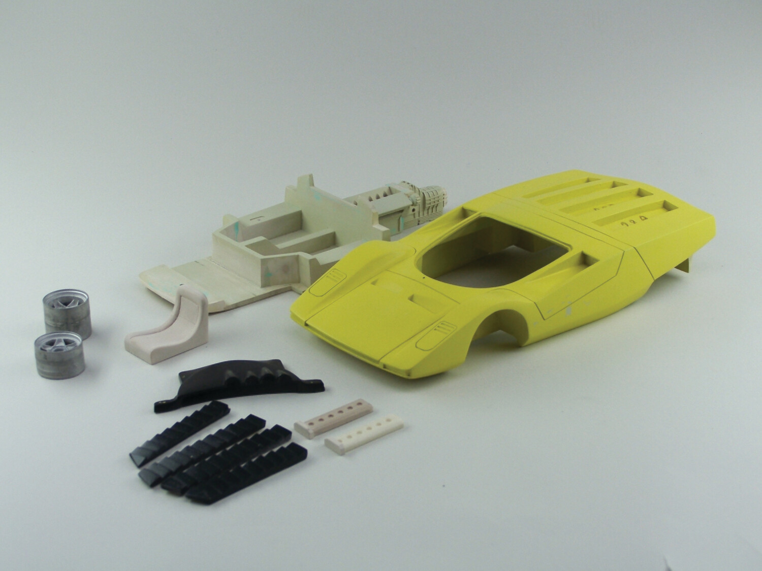 ABC KIT  ABCK1807 512 S PROTOTIPO PININFARINA 1972