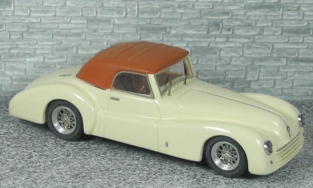 ALFA MODEL 43 AM43300 ALFA ROMEO  6c  2500 SS  CABRIOLET PININFARINA 1942  IVORY