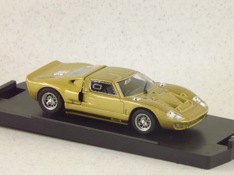 BANG7071 FORD GT 40 "STADALE" GOLD