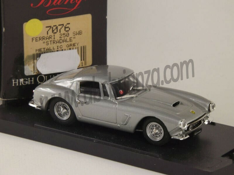 BANG 7076 FERRARI 250 SWB BANG 7076 FERRARI 250 SWB "ROAD" SILVER